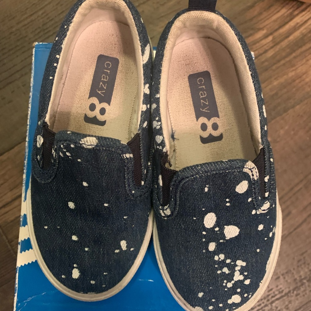 Boys slip on shoes